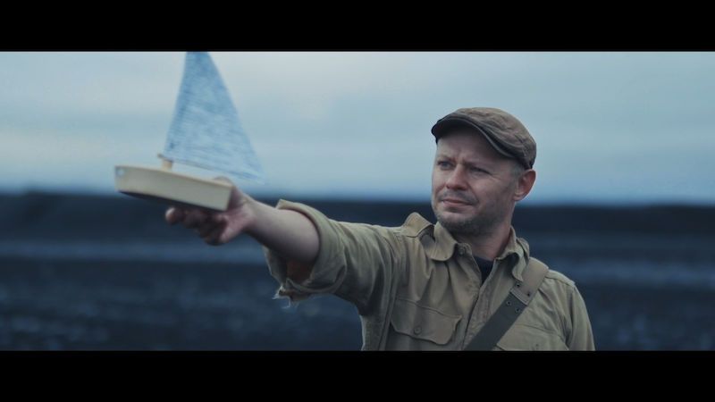 Tomáš Pastrňák natočil na Islandu atmosférický videoklip k písni Lodička